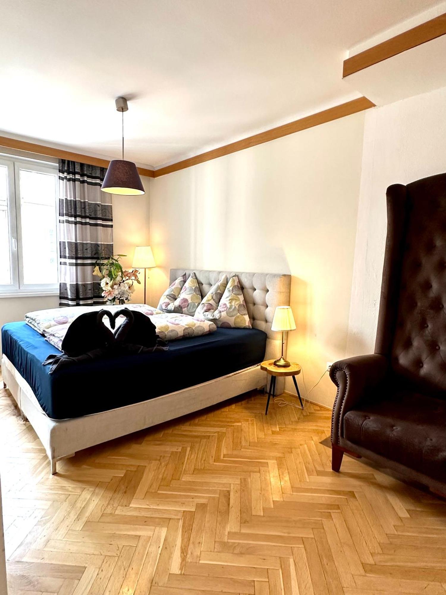 Center Apartment With 360° Rooftop Wien Eksteriør bilde