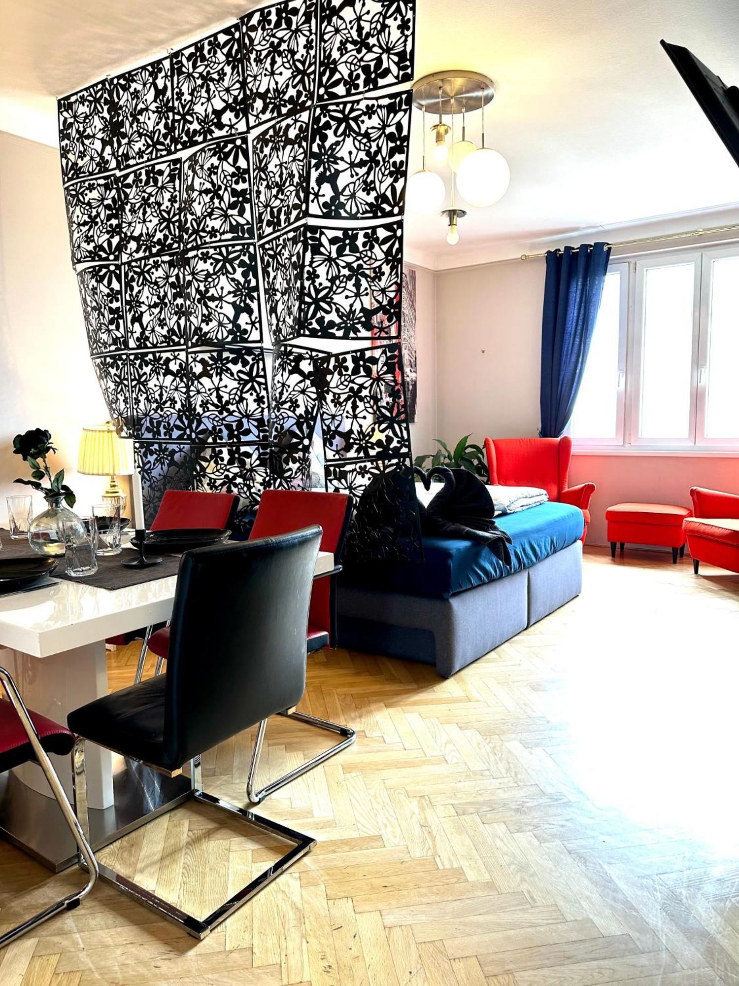 Center Apartment With 360° Rooftop Wien Eksteriør bilde